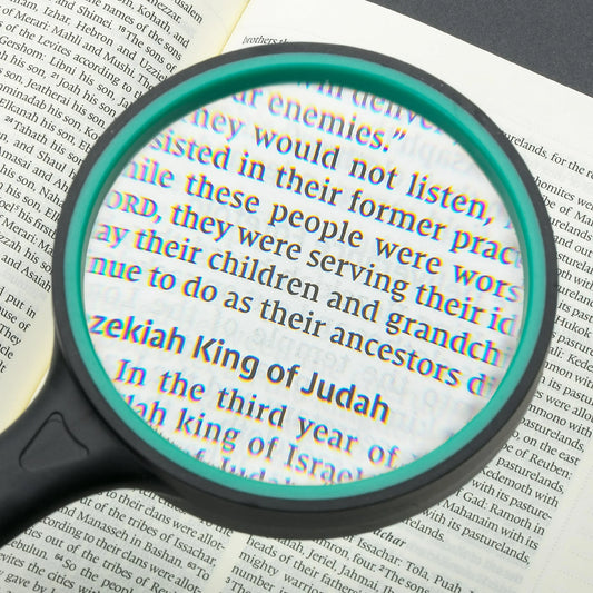 Magnifying Glass with Light and Stand with 18 LED,10X 30X Foldable Reading Magnifier,Children, Stamp Hobbies Nazano