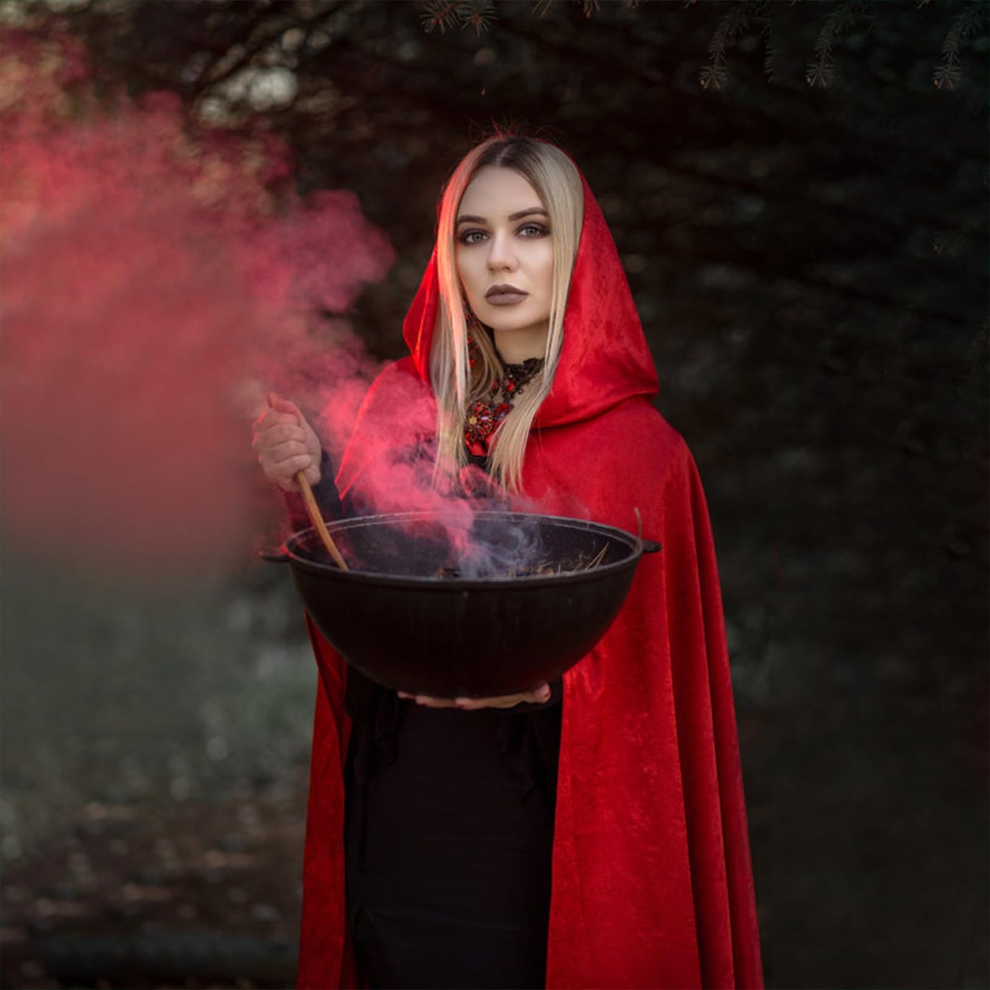 Unisex Adults Hooded Cloak Cape, Red Velvet Cloak Witch Capes Robe for Women Men Halloween Costumes Christmas Cosplay Vampire Wizard(1.5Meters/59Inch)